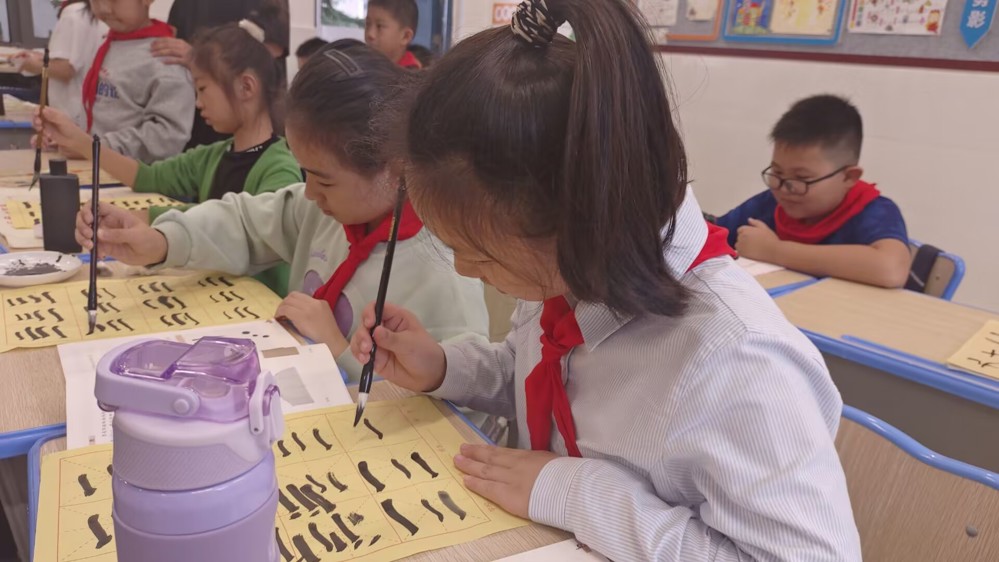 0115370e43284b0d8f1882fb33fbbd41.jpg 0115370e43284b0d8f1882fb33fbbd41.jpg