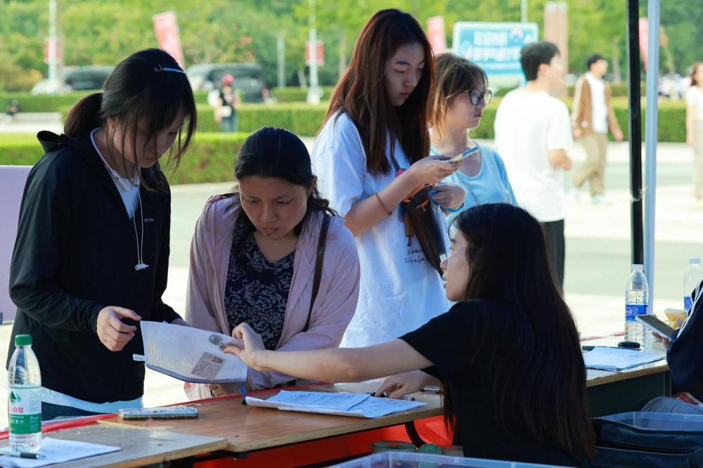 5198e289bd514273996eb0062bb6bcd4.png 5198e289bd514273996eb0062bb6bcd4.png