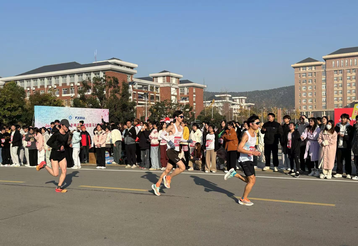 1a98f423de6e4bd8a2e73eb468a83e0c.png 1a98f423de6e4bd8a2e73eb468a83e0c.png