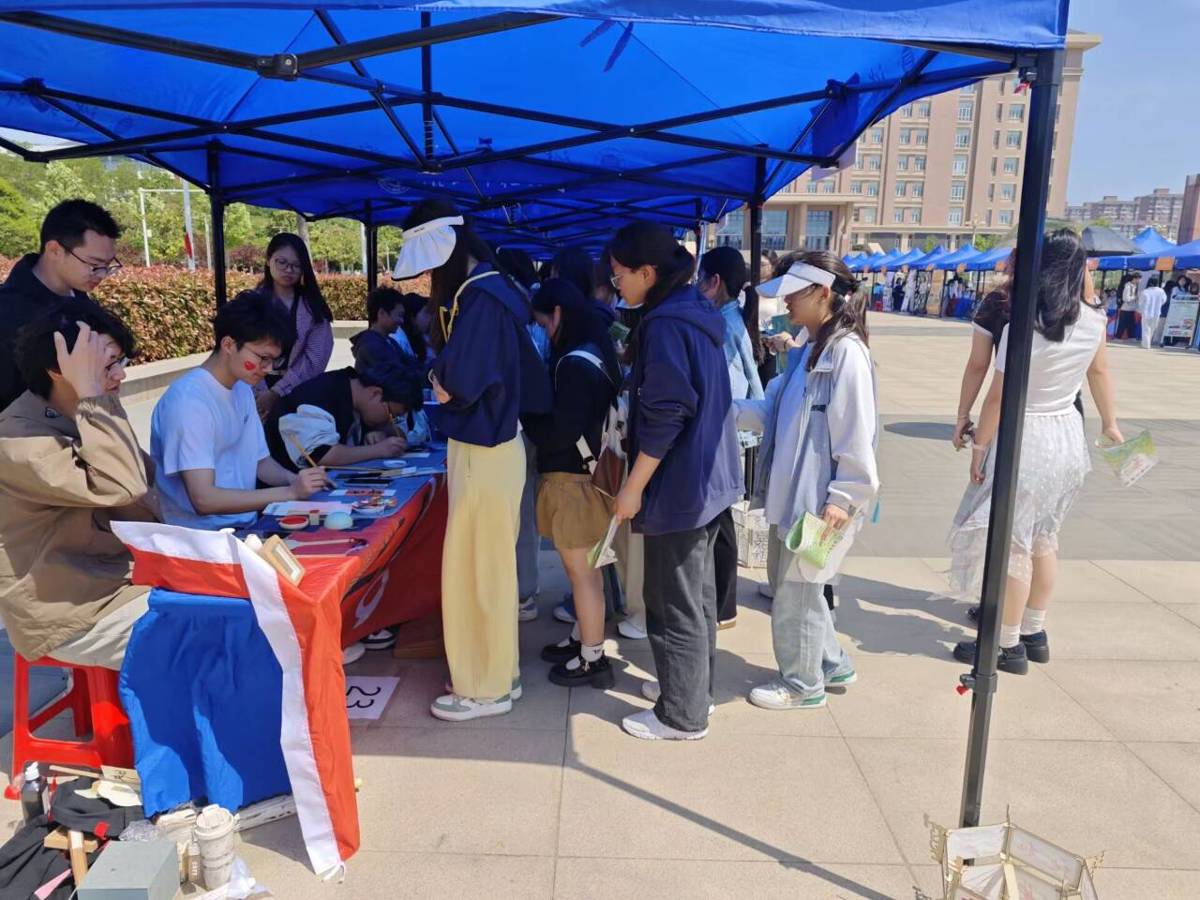 c554468347ab4e0eb4c85f843f9f0159.jpg c554468347ab4e0eb4c85f843f9f0159.jpg